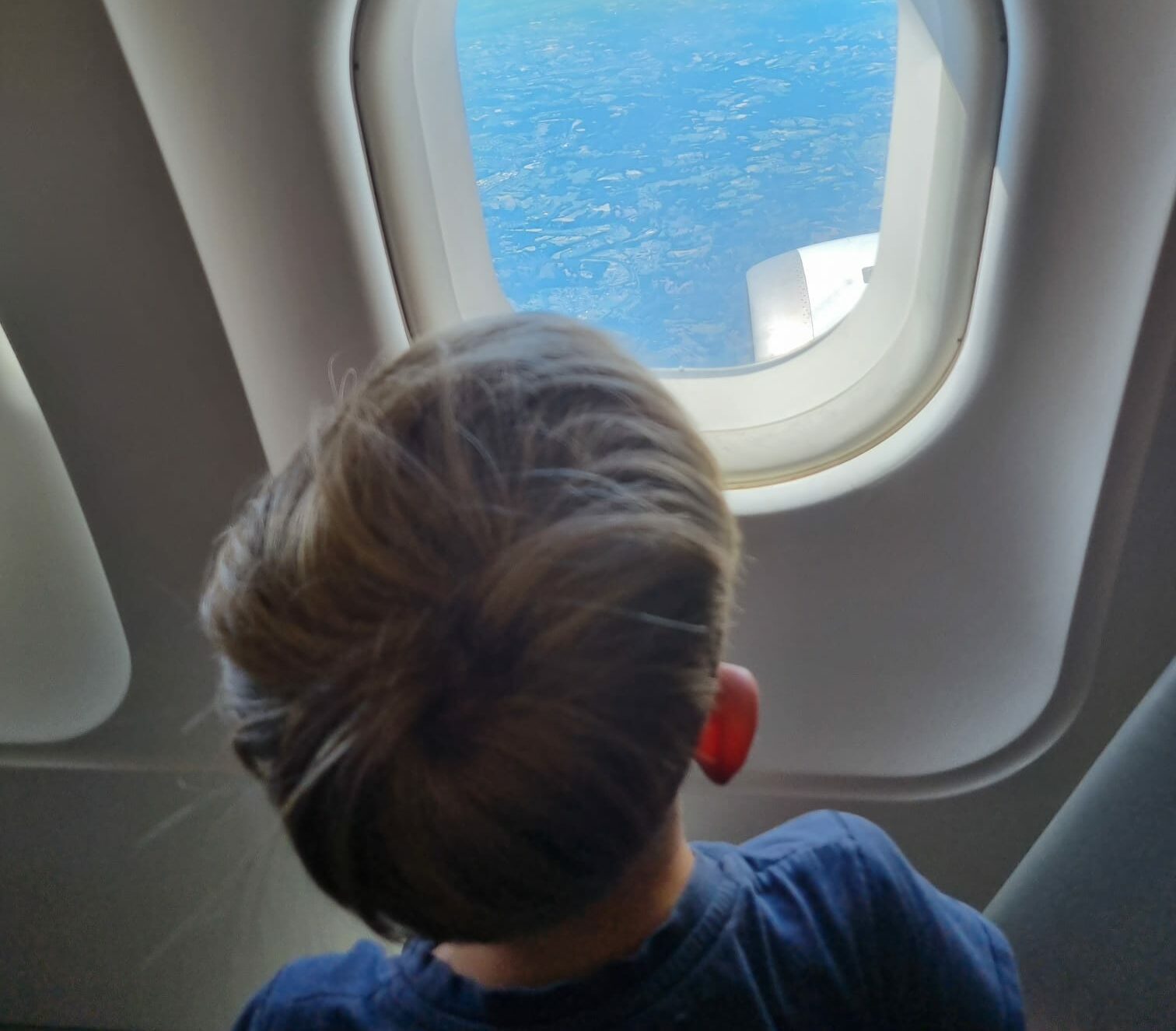 Sicheres Fliegen mit Kindern - Urlaubswelten
